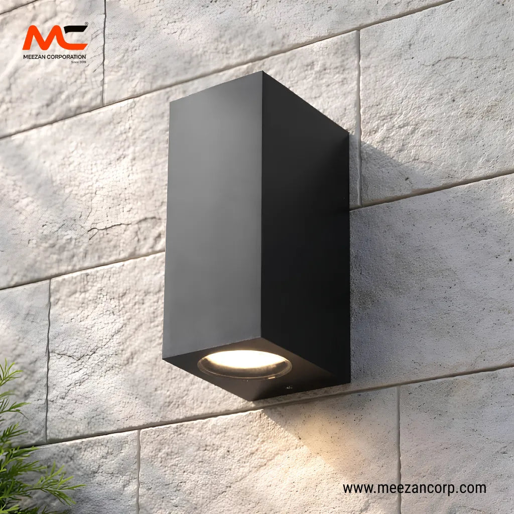 Classic Dual-Direction LED Wall Pillar Light