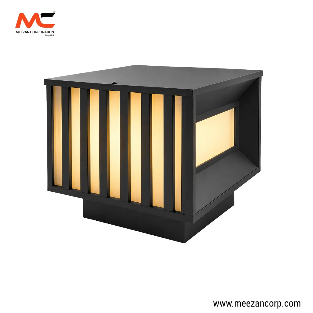 Gate Light Modern Slatted Square