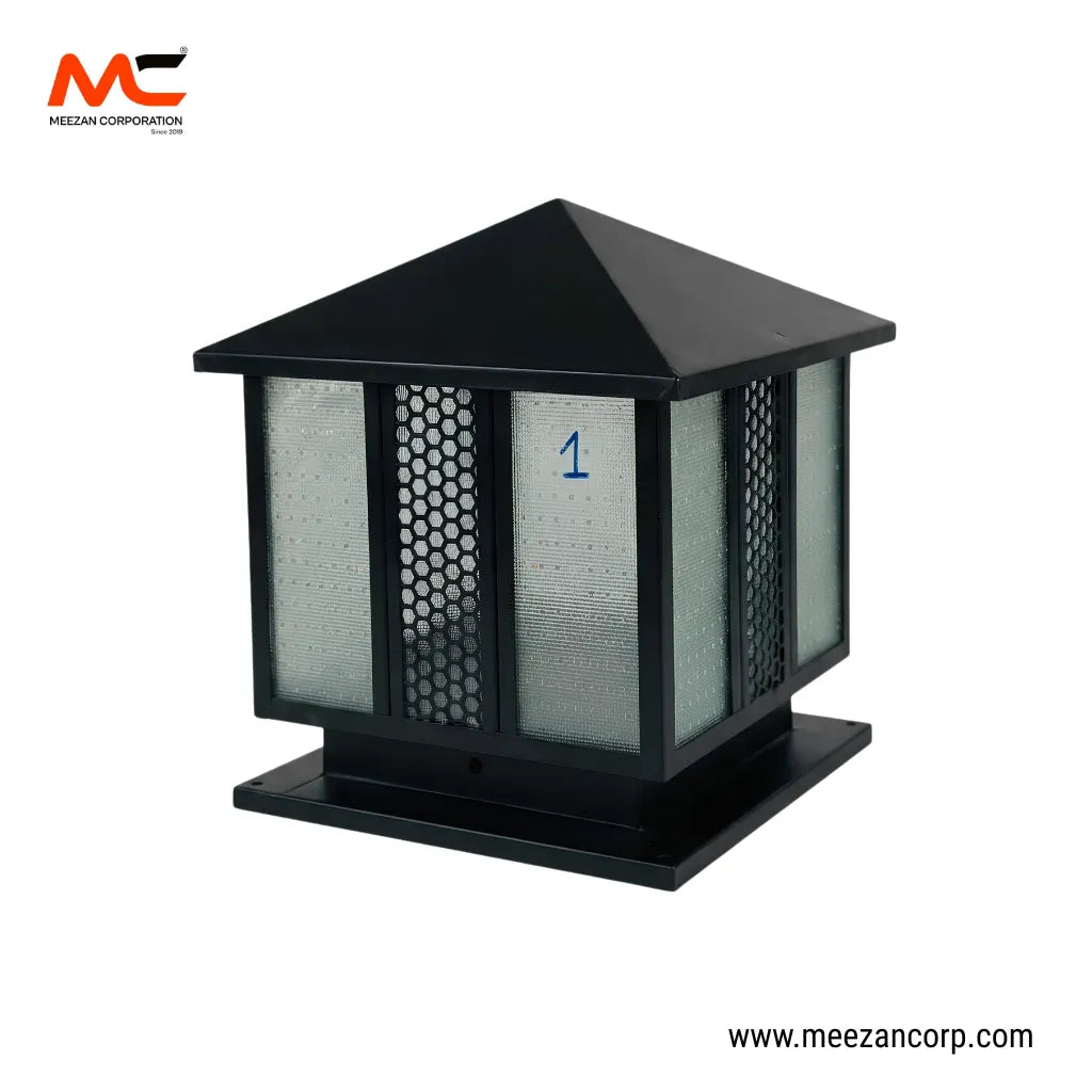 Gate Light – Modern Pyramid Square